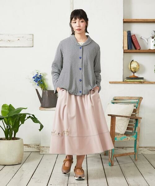 Jocomomola / ホコモモラ ロング・マキシ丈スカート | Facil 刺繍入りツイルフレアスカート | 詳細2