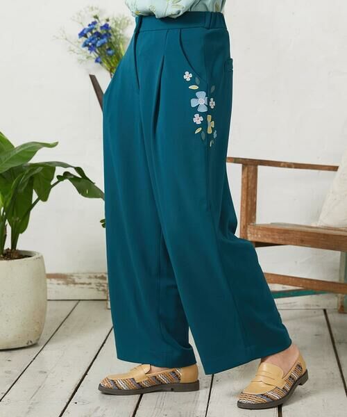 Jocomomola / ホコモモラ チノ・ワークパンツ | El Rucio フラワーアップリケポンチパンツ［オケージョン/セレモニー］ | 詳細1