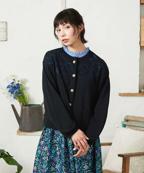 Jocomomola / ホコモモラ カーディガン・ボレロ | El Rucio フラワー刺繍ニットカーディガン（ブラック）