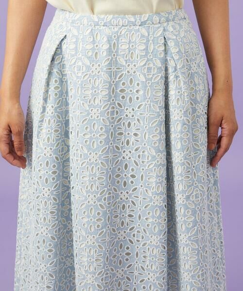 Jocomomola / ホコモモラ ロング・マキシ丈スカート | Dordado de verano フラワーカットワーク刺繍 ギンガムチェックスカート [オケージョン対応] | 詳細5