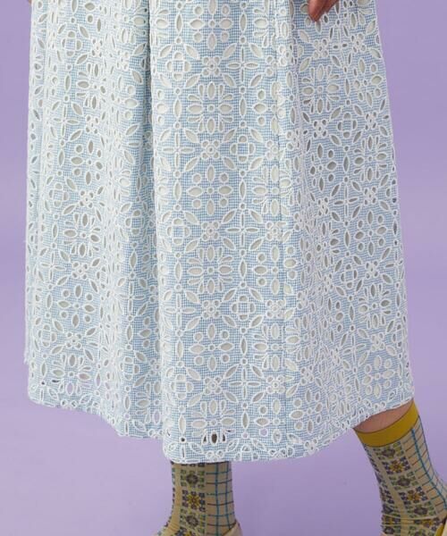 Jocomomola / ホコモモラ ロング・マキシ丈スカート | Dordado de verano フラワーカットワーク刺繍 ギンガムチェックスカート [オケージョン対応] | 詳細8