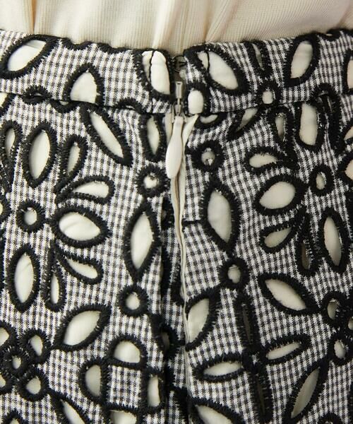 Jocomomola / ホコモモラ ロング・マキシ丈スカート | Dordado de verano フラワーカットワーク刺繍 ギンガムチェックスカート [オケージョン対応] | 詳細13