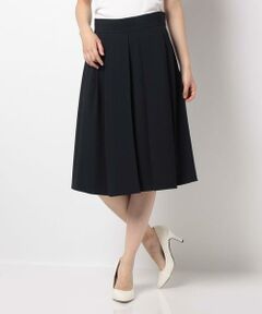 バックサテンジョーゼット タックフレアスカート