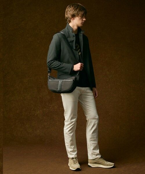 JOSEPH ABBOUD / ジョセフ アブード ショルダーバッグ | 【軽量/撥水素材】インターレースハーフムーンバッグ | 詳細1