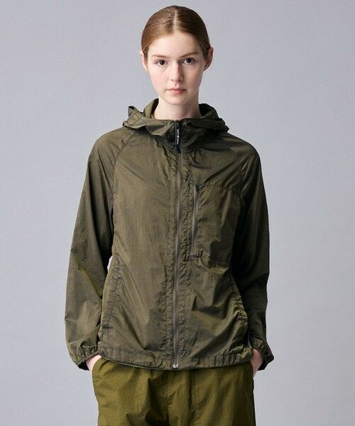 JOSEPH ABBOUD / ジョセフ アブード ナイロンジャケット | 【軽量/ECO撥水/ポケッタブル】ヴィンテージナイロンシャンブレーパーカー(カーキ系)