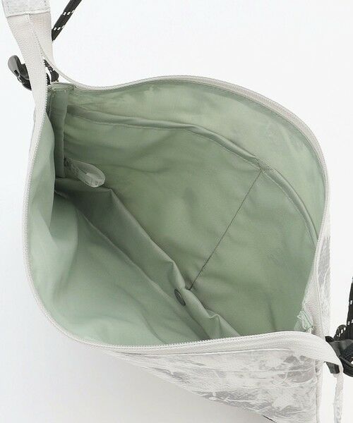 JOSEPH ABBOUD / ジョセフ アブード ショルダーバッグ | 【軽量/ECO撥水】エンボスプリント サコッシュ | 詳細14