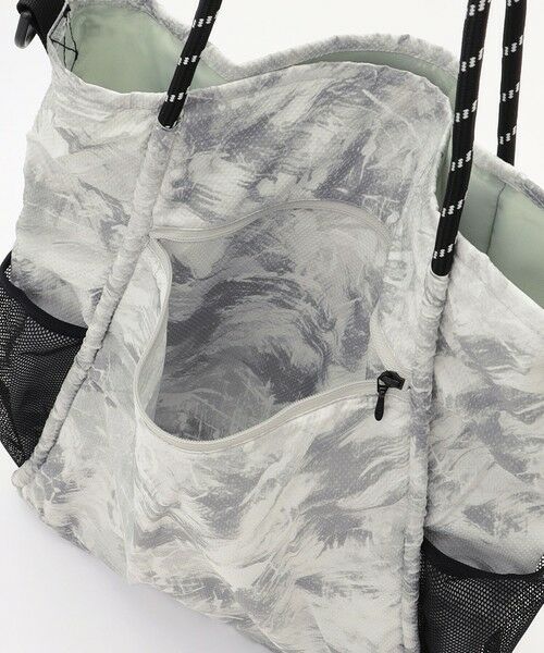 JOSEPH ABBOUD / ジョセフ アブード ショルダーバッグ | 【軽量/ECO撥水/ポケッタブル】エンボスプリント トートバッグ | 詳細15