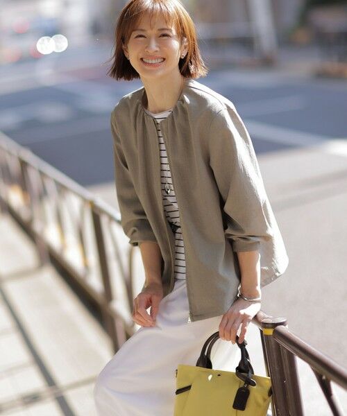 J.PRESS/ジェイプレス 【洗える・接触冷感・防シワ・吸水速乾】BREEZE COOL ノーカラー ブルゾン カーキ系 11 J.PRESS/ジェイプレス 【洗える・接触冷感・防シワ・吸水速乾】BREEZE COOL ノーカラー ブルゾン カーキ系 11