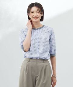 未使用級ジェイプレスJ.PRESS パネルフラワー洗えるブラウス　ネイビー 未使用級ジェイプレスJ.PRESS パネルフラワー洗えるブラウス