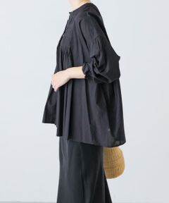 kagure かぐれ　スクエアブラウス　ベージュ　コットン　フリー カグレ かぐれ コットンリネンフリルカラーシャツ （NAVY