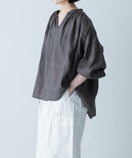 かぐれ / かぐれ シャツ・ブラウス | リネンスモックブラウス(チャコールグレー)