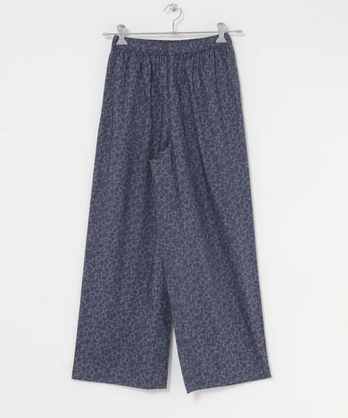 新品タグ付◆ BLUE かぐれ 小花柄プリントイージーパンツ　DOORS 新品タグ付◇ BLUE かぐれ 小花柄プリントイージーパンツ DOORS