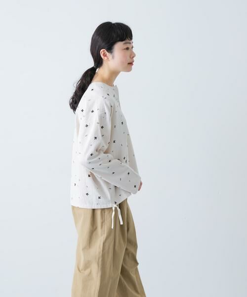 かぐれ / かぐれ シャツ・ブラウス | ツバメ刺繍ブラウス | 詳細2