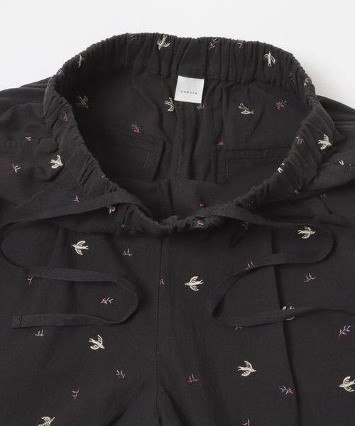 かぐれ / かぐれ その他パンツ | ツバメ刺繍イージーパンツ | 詳細25