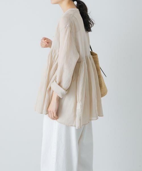 かぐれ / かぐれ シャツ・ブラウス | ラミーギャザーブラウス（ライトベージュ）