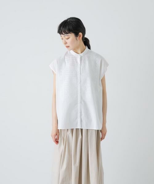 かぐれ / かぐれ シャツ・ブラウス | maison de soil　BANDED COLLAR EMB SHIRT | 詳細7