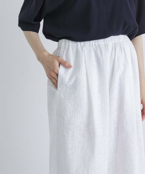 かぐれ / かぐれ その他パンツ | コットンクロス刺しゅうワイドパンツ | 詳細25