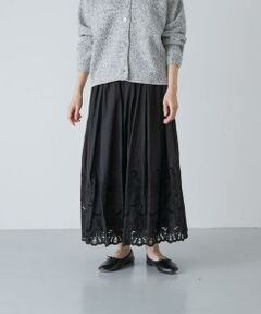 かぐれ / かぐれ スカート | スカラップ刺繍タックスカート