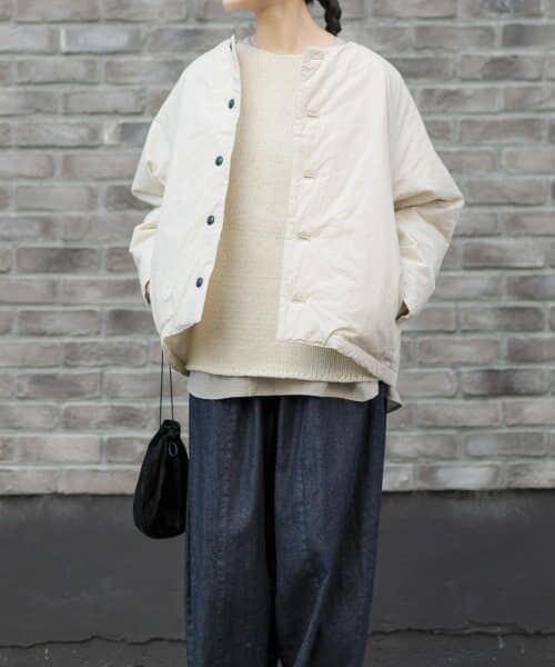 希少】クレージュ 黒 ベロア 花柄 中綿入り ノーカラージャケット