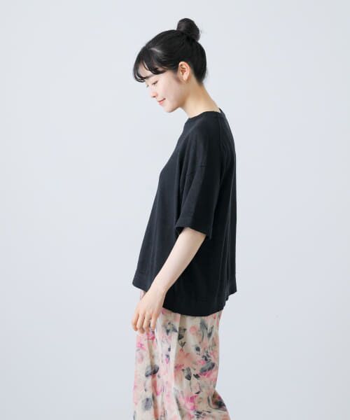 美品 フォクシー ニットQuartette リネン 半袖 ケーブル プレート付 リネン半袖クルーネックニット （ニット・セーター）｜＊＊か