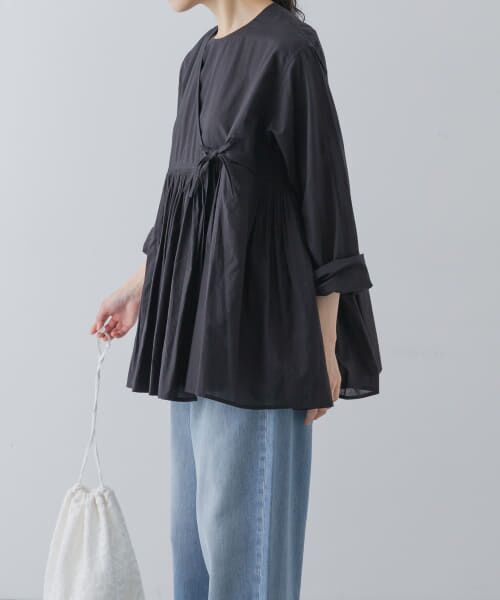 新品　かぐれ　2025 アンガルシャツ　ライトグレー　トップス　ブラウス 新品 かぐれ 2025 アンガルシャツ ライトグレー トップス