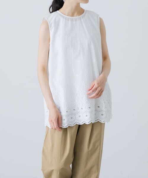 ＊＊かぐれ / かぐれ シャツ・ブラウス | 刺繍ノースリーブプルオーバー（OFF）