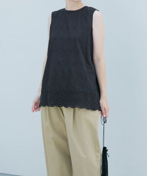 ＊＊かぐれ / かぐれ シャツ・ブラウス | 刺繍ノースリーブプルオーバー（BLACK）