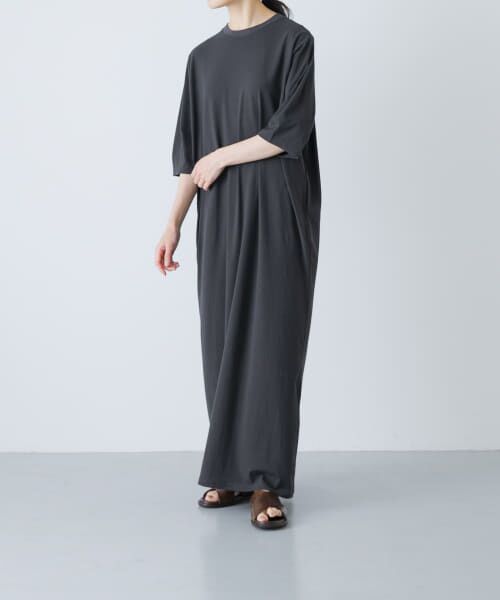 新品タグ付き　かぐれ　2サイズ展開コクーンスリーブストレートワンピースドアーズ 2サイズ展開』コクーンスリーブストレートワンピース （ワンピース