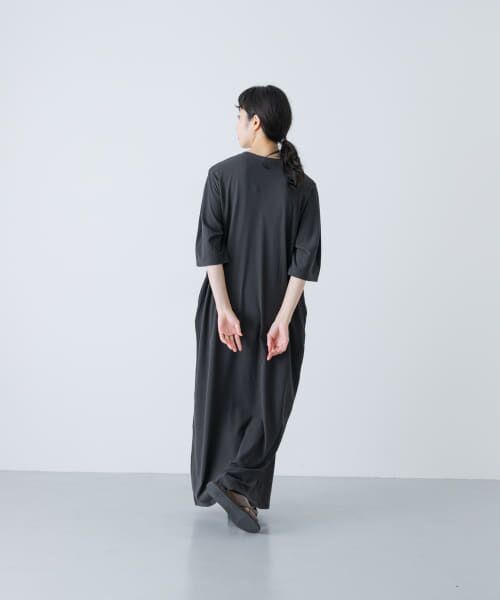 かぐれ　新品　今季　コクーンスリーブスリーブストレートワンピース　2025 かぐれ 新品 今季 コクーンスリーブスリーブストレート