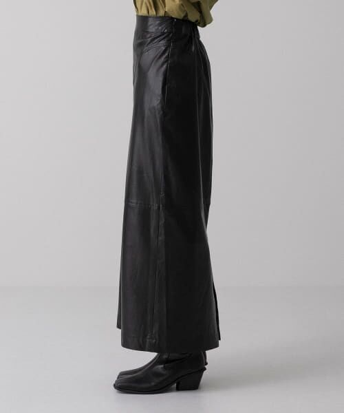 【Asami Nakamura×NOBLE】フェイクレザーロングタイトスカート◆試着だけしました