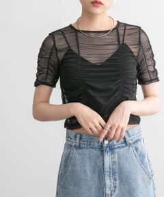 <b>【レディーな着こなしが叶うチュールTEE】</b><br>程良いシアー感がレディーな着こなしにしてくれるチュールTEE。メインとインナーどちらにも使用いただけるコンパクトな着丈もポイント。フェミニン～カジュアルまで幅広いスタイリングにマッチします。<br><br><b>COORDINATE</b><br>きれいめのボトムはもちろん、デニムやスウェットパンツのようなカジュアルボトムとも相性抜群。サロペットやキャミワンピースのインナーにもおすすめ。<br><br>【2024 Spring/Summer】【24SS】<br><br>※この商品は特性上、強い力がかかると破れやほつれができる場合があります。<br><br>※商品画像は、光の当たり具合やパソコンなどの閲覧環境により、実際の色味と異なって見える場合がございます。予めご了承ください。<br>※商品の色味の目安は、商品単体の画像をご参照ください。<br><br><b>▼お気に入り登録のおすすめ▼</b><br>お気に入り登録商品は、マイページにて現在の価格情報や在庫状況の確認が可能です。<br>お買い物リストの管理に是非ご利用下さい。<br><br><h4 class="material">素材感</h4><br><b class="line-height-120p">透け感 : あり<br>伸縮性 : あり<br>裏地 : なし<br>光沢 : なし<br>ポケット : なし</b>