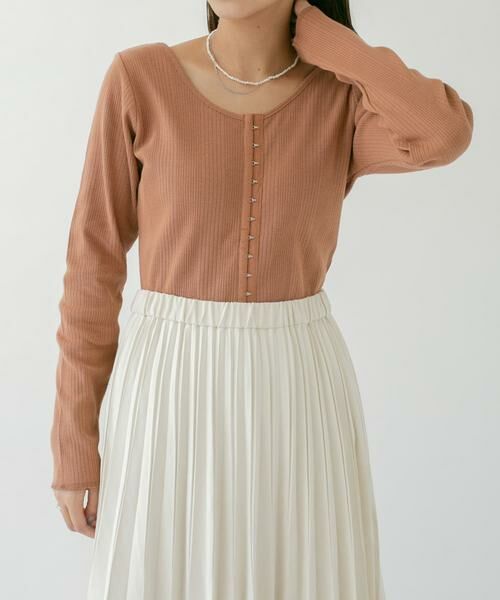 KBF / ケービーエフ Tシャツ | フロントホックデザインカットソー | 詳細3