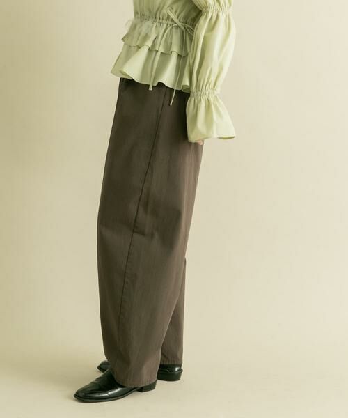 KBF / ケービーエフ その他パンツ | 『2サイズ展開』ワンタックコクーンパンツ | 詳細18