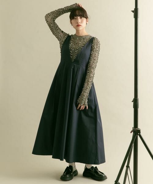 KBF / ケービーエフ ワンピース | 『2サイズ展開』ディープネックジャンパースカート | 詳細1