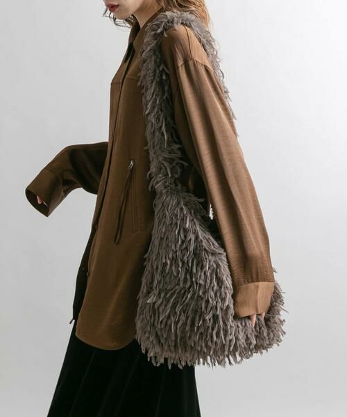 KBF / ケービーエフ シャツ・ブラウス | サテンロングシャツ | 詳細2