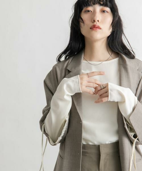 KBF / ケービーエフ Tシャツ | シアーベロアドレープトップス | 詳細15