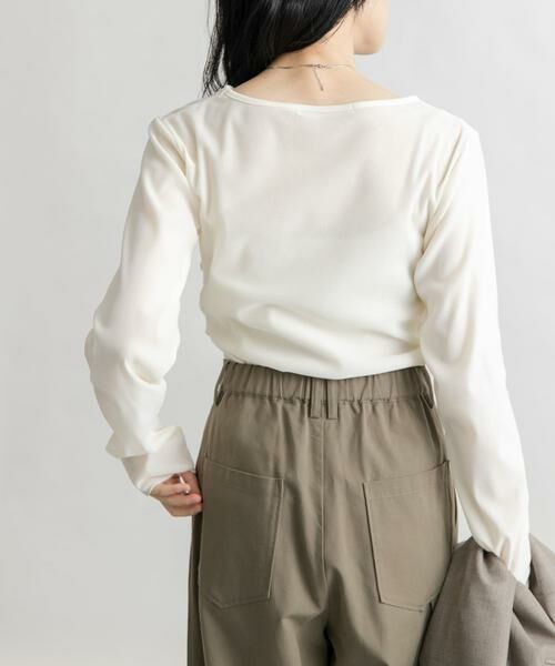 KBF / ケービーエフ Tシャツ | シアーベロアドレープトップス | 詳細19