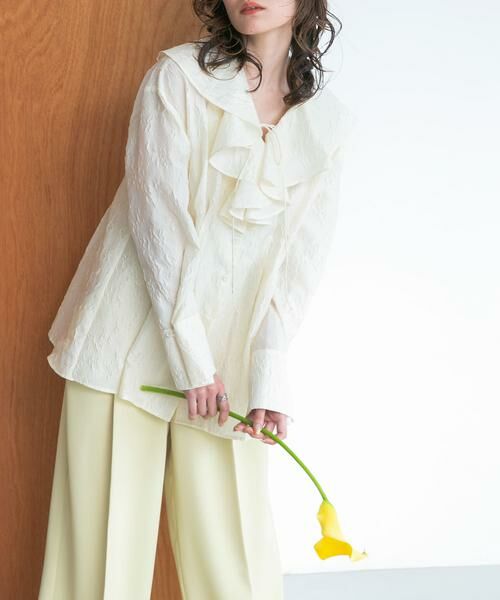 KBF / ケービーエフ シャツ・ブラウス | ウエストタックラッフルブラウス | 詳細4