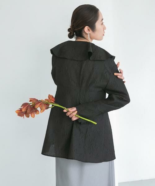 KBF / ケービーエフ シャツ・ブラウス | ウエストタックラッフルブラウス | 詳細23