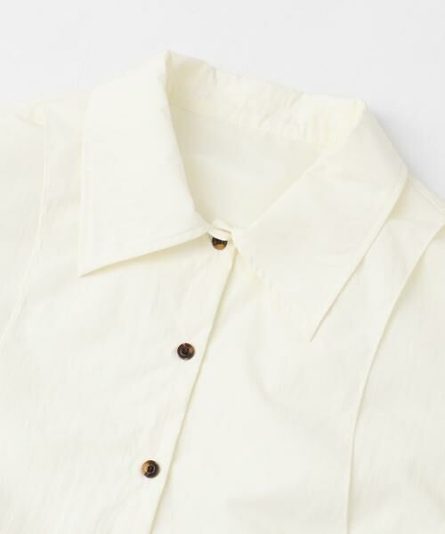 KBF / ケービーエフ シャツ・ブラウス | バックギャザークロップドシャツ | 詳細30