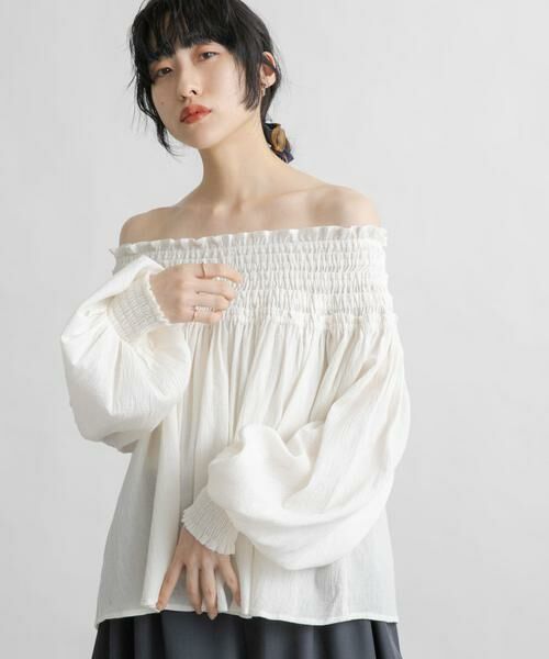 KBF / ケービーエフ シャツ・ブラウス | 2WAYシャーリングブラウス | 詳細14