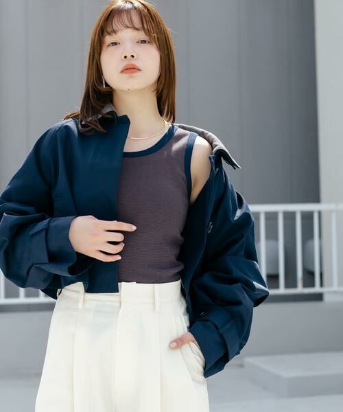 KBF / ケービーエフ その他アウター | BACKフレアショートジャケット | 詳細1