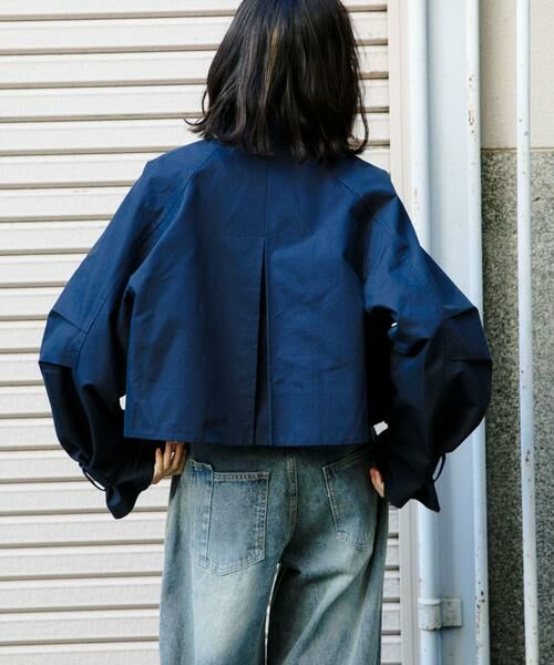 KBF / ケービーエフ その他アウター | BACKフレアショートジャケット | 詳細9