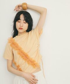 KBF / ケービーエフ Tシャツ | シャーリングフリルTEE