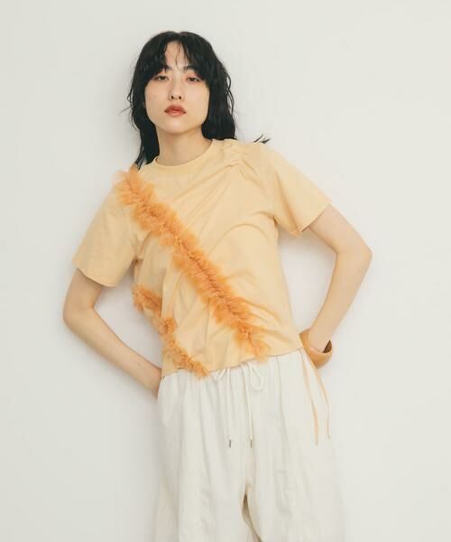 KBF / ケービーエフ Tシャツ | シャーリングフリルTEE | 詳細3