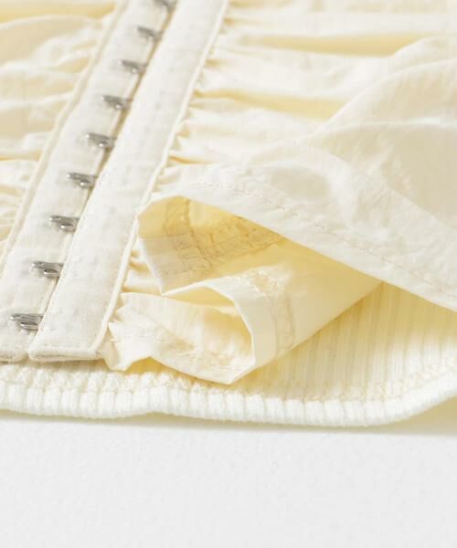 KBF / ケービーエフ Tシャツ | フロントホックシャーリングRIBトップス | 詳細8