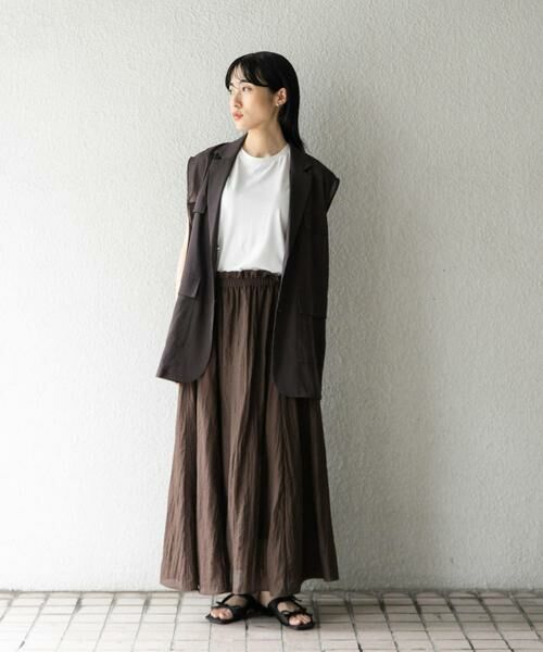 KBF / ケービーエフ Tシャツ | デザインステッチスリーブレスカットソー | 詳細1