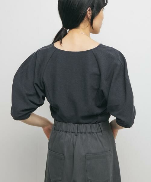 KBF / ケービーエフ Tシャツ | Uネックブークレトップス | 詳細4