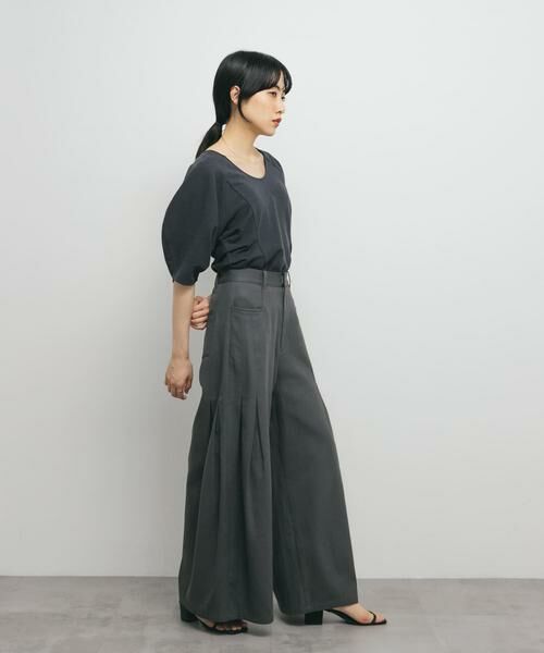 KBF / ケービーエフ Tシャツ | Uネックブークレトップス | 詳細6