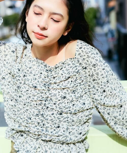 KBF / ケービーエフ シャツ・ブラウス | フラワープリントビスチェブラウス | 詳細1